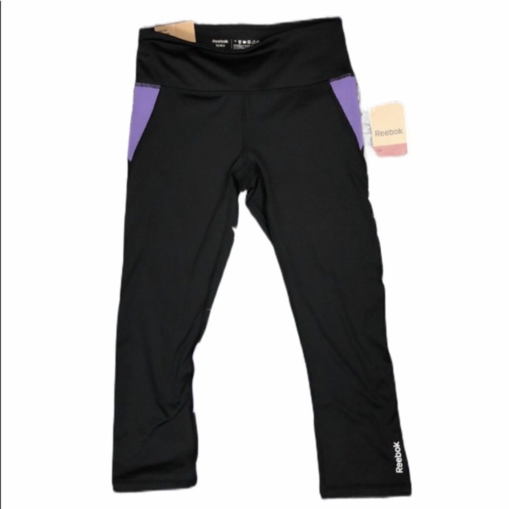 Reebok Black Purple Skinny Capri Legging Size XS NWT